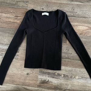 Abercrombie & Fitch Black Women’s Sweater Small